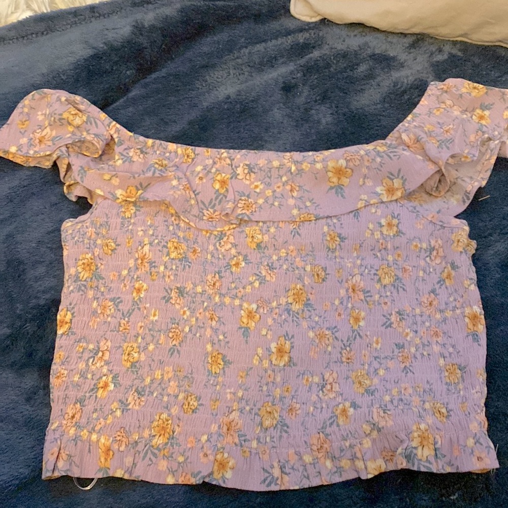 Purple with yellow flower cropped size s from hippie rose